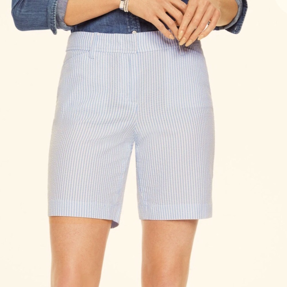 EUC Talbots Blue and White Seersucker Shorts